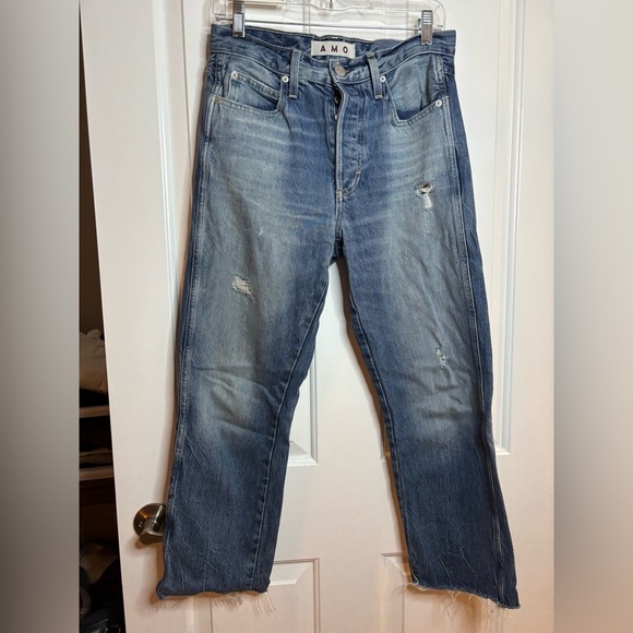 AMO womens LOVERBOY Distressed Blue Jeans in zealous size 27